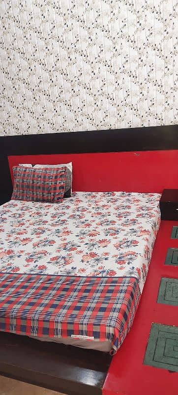 urgent bed set for sale 4