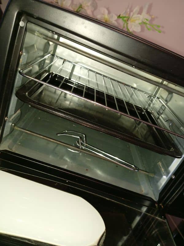 microwave for sale seco model, 5020 3