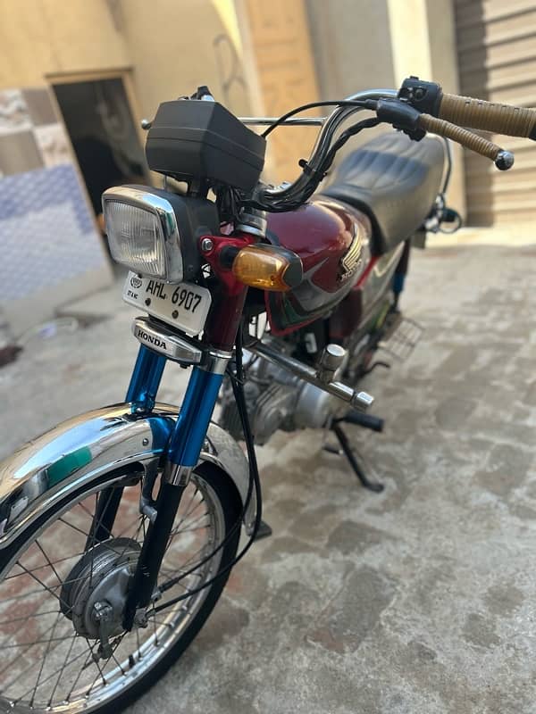 Honda cd 70 21/22 model 6