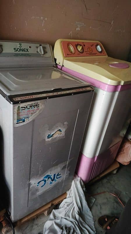 2 Washing Machine For sale  condition 10by10 0