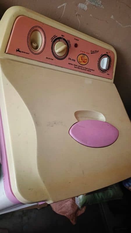 2 Washing Machine For sale  condition 10by10 1