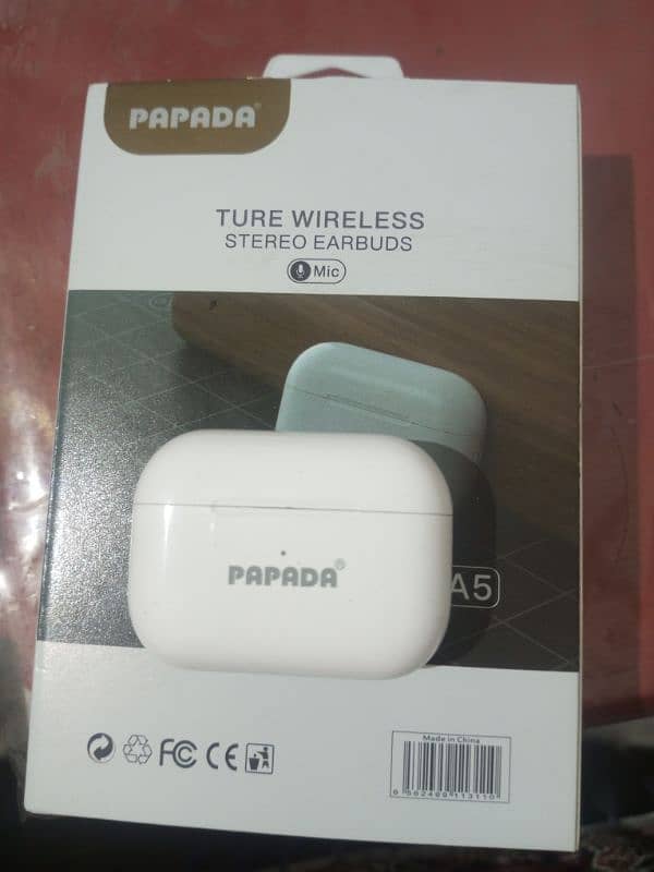 Papada A5 earphones 0