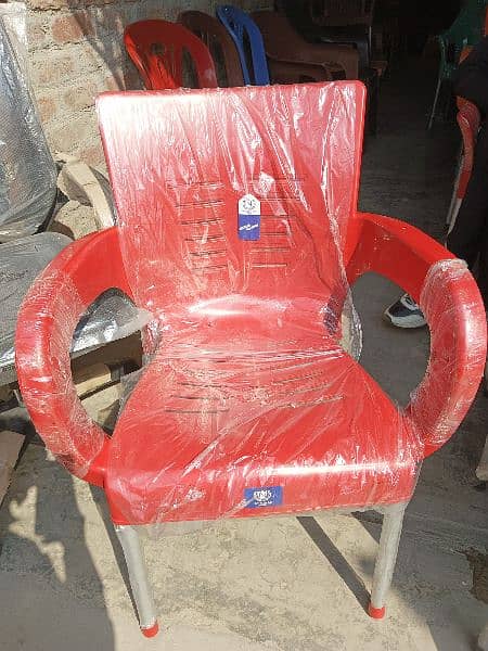 Plastic Chairs Table And Chairs Plastic Dining Chair ChairsO3321O4O2O8 0