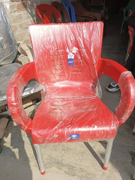 Plastic Chairs Table And Chairs Plastic Dining Chair ChairsO3321O4O2O8 1