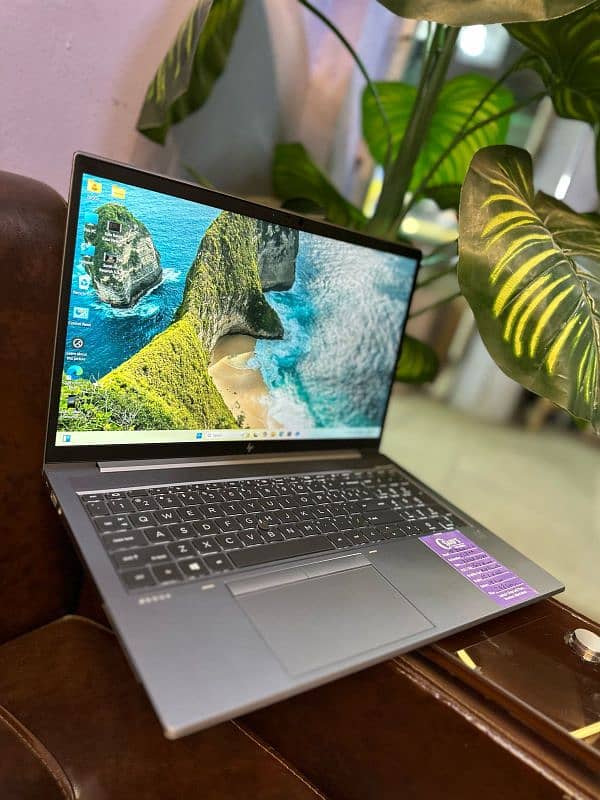 Hp ZBook 10th Gen 3