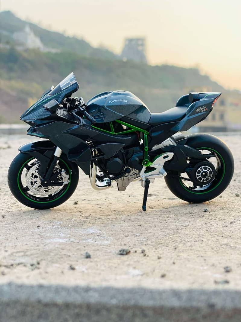 Kawasaki Ninja H2 supersport bike H2R scale motorcycle Diecast 1