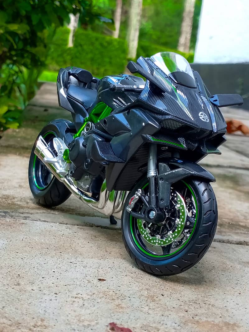 Kawasaki Ninja H2 supersport bike H2R scale motorcycle Diecast 9