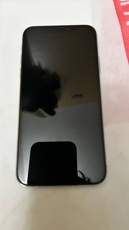 iPhone XS 64 GB non PTA 3