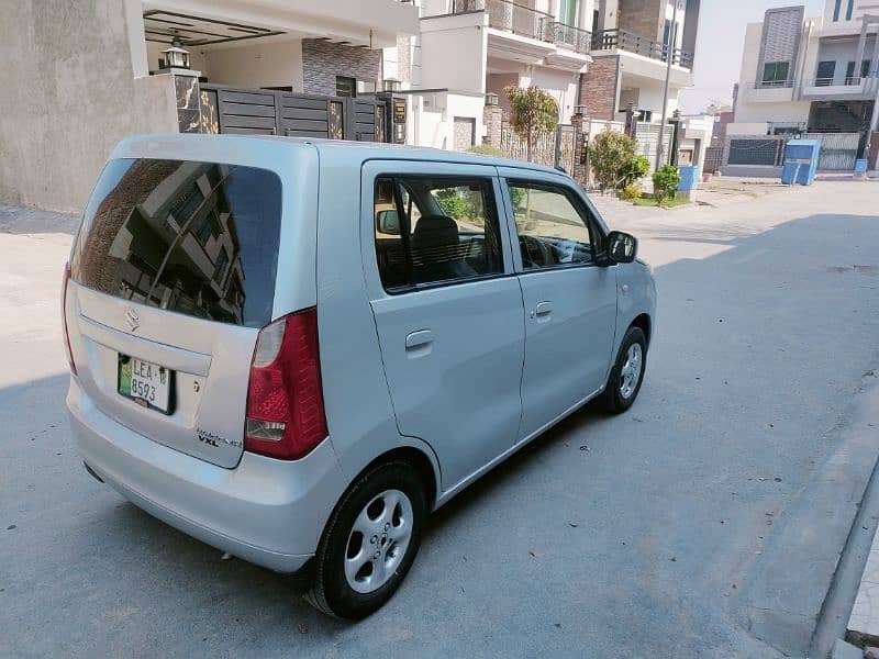 Suzuki Wagon R 2018 8