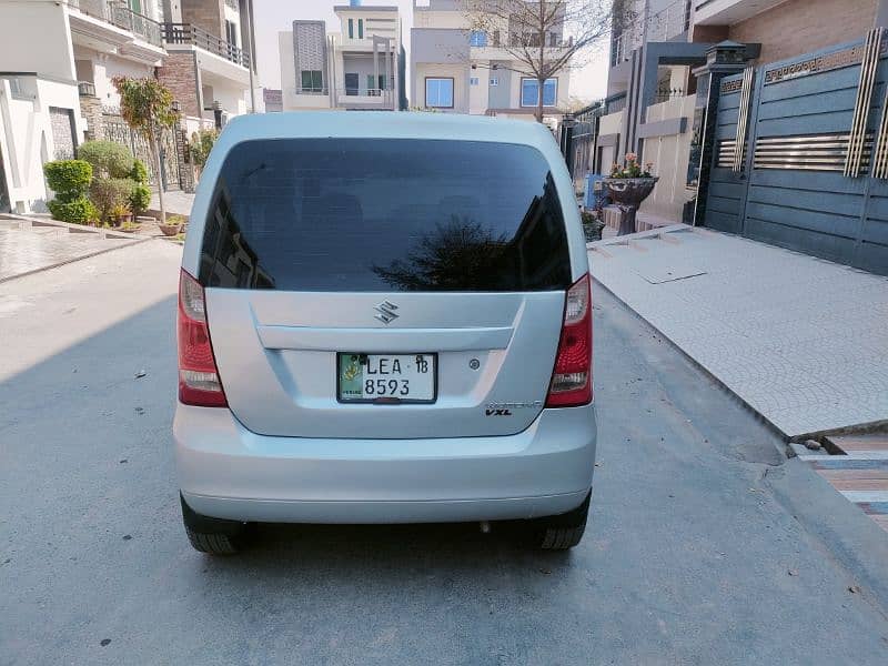 Suzuki Wagon R 2018 9