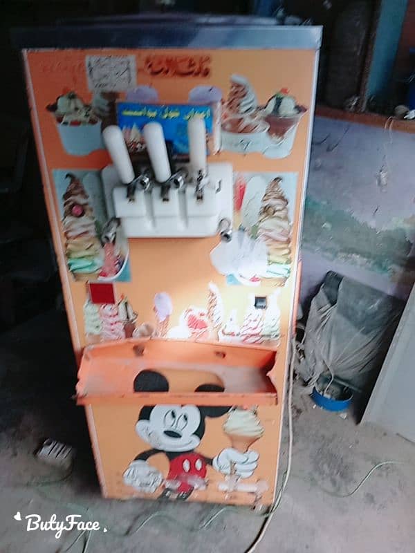 ice cream machine bilkul ok 1