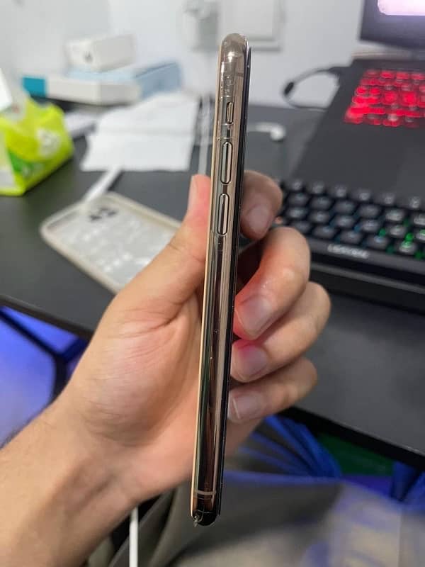 -IPHONE 11 Pro Factory Unlock 256 gb 1