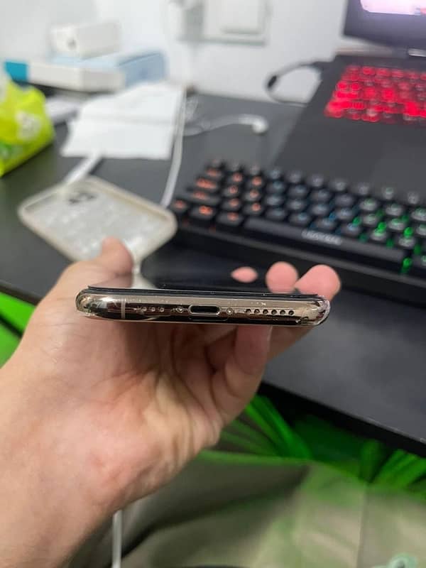 -IPHONE 11 Pro Factory Unlock 256 gb 5