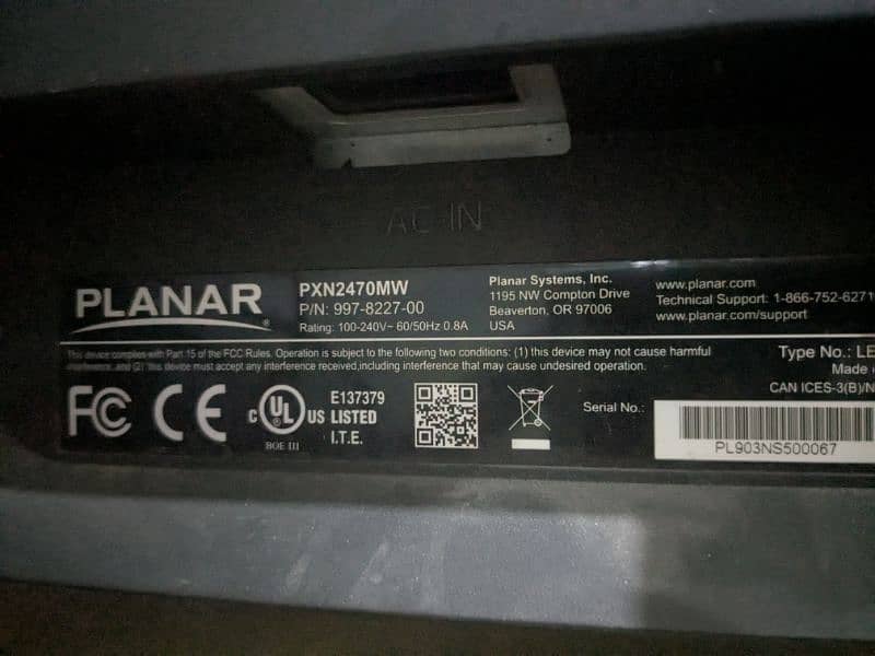 Planar 24 inches Borderless IPS LED 7