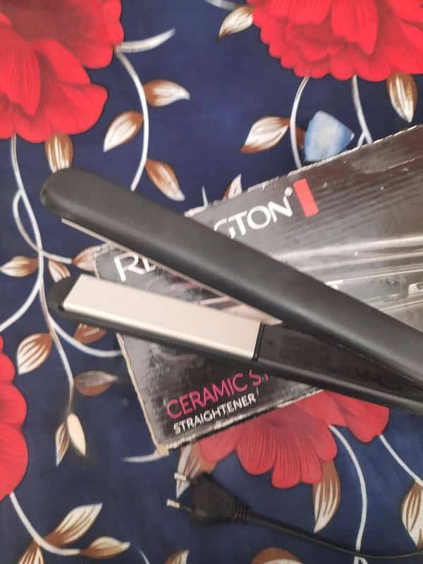 Remington Ceramic Straight 230 Straightener 4