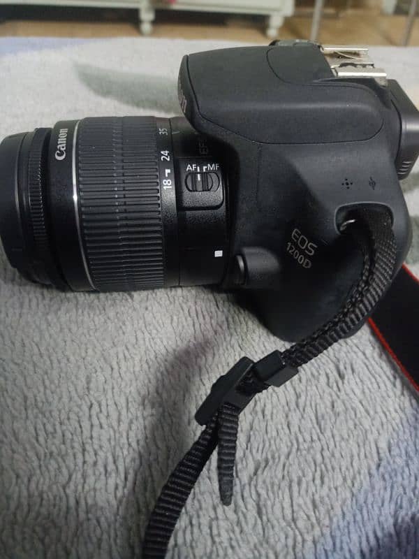 DSLR camera 1