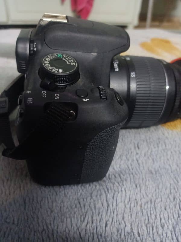 DSLR camera 3