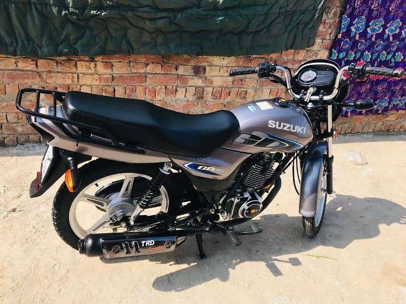 Suzuki GD 110 5