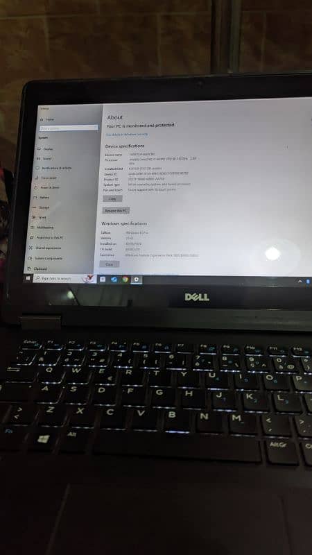 Laptop For Sale . 1