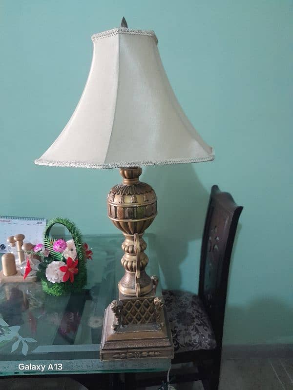 fancy and antique lamp set 4