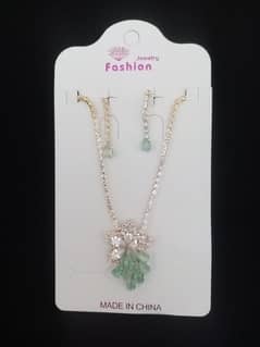 Trendy Party Wear Necklace – Sparkle & Shine!