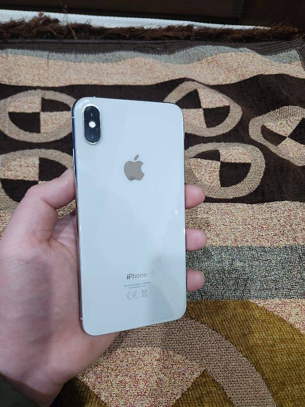 iPhone XS Max 64GB(OFFERS OPENED) 1