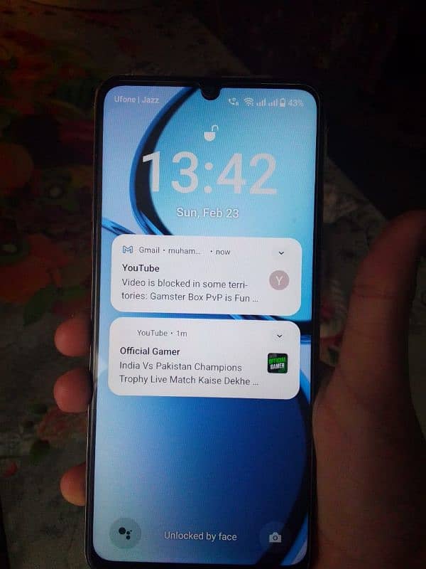 realme C61 ram 6 and 128gb 13