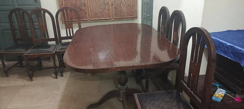 Dinning Table and Chairs 2