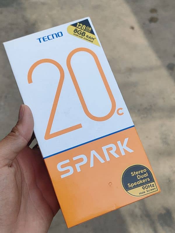 Tecno Spark 20C 3