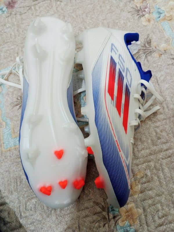 imported from UK brand new shoes f50 and no use 2