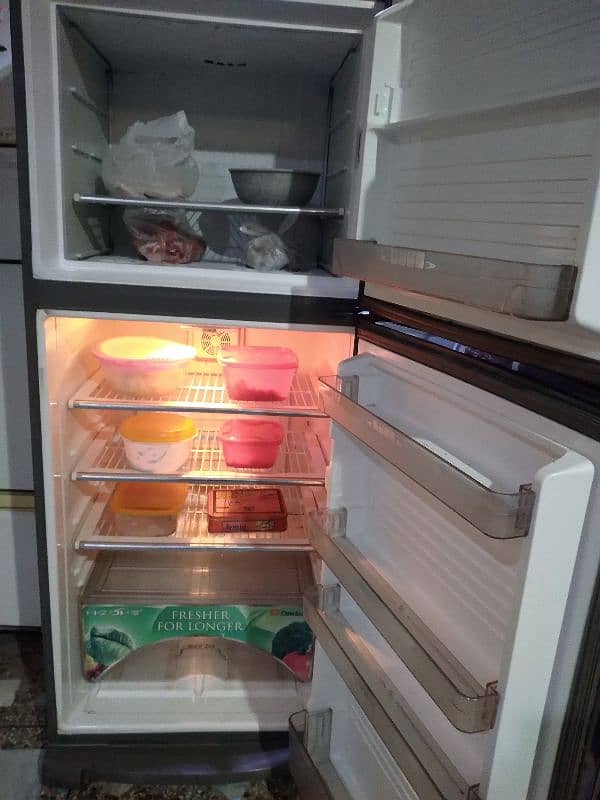 Dawlance H-Zone 18Cubic Fridge,For Sale,GoodCondition,RunningCondition 1