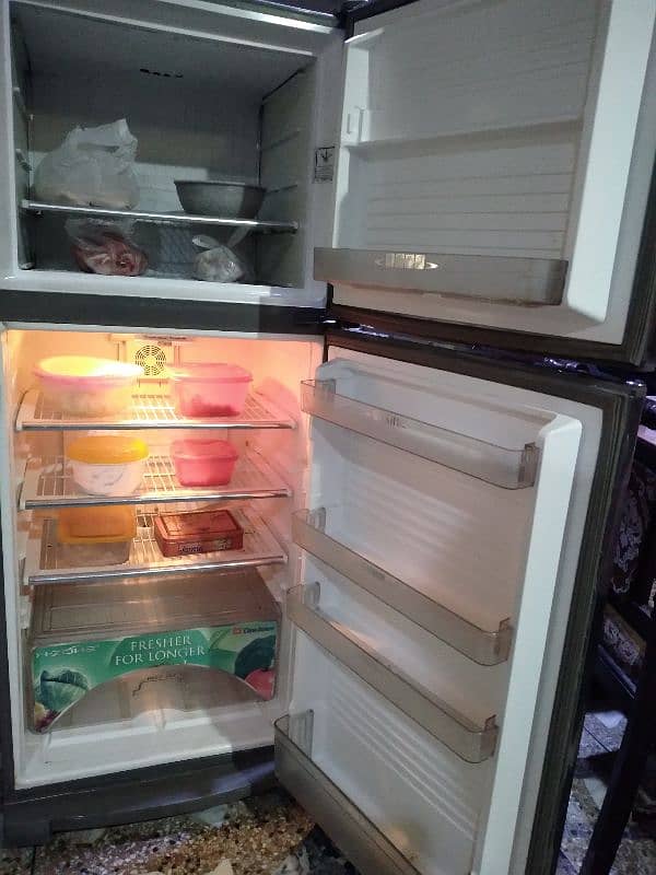 Dawlance H-Zone 18Cubic Fridge,For Sale,GoodCondition,RunningCondition 2