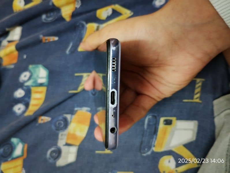 Samsung galaxy A32 mobile in best condition for sale Buy now! 3