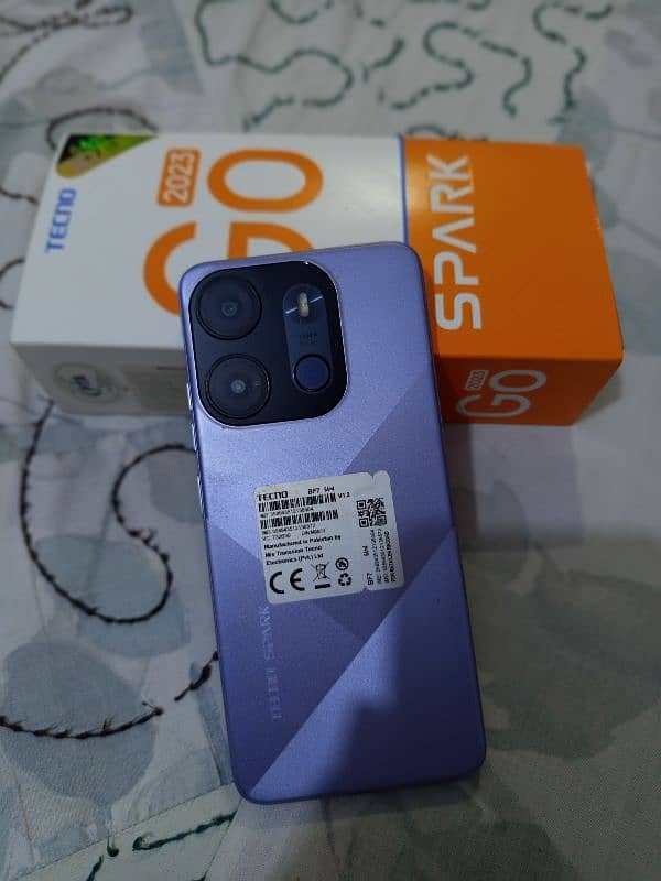 Tecno Spark 2023 Go with box 3