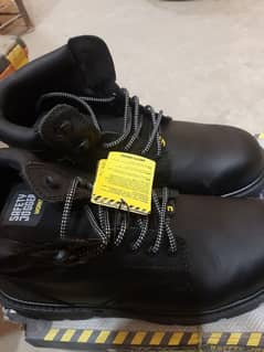 safety shoes