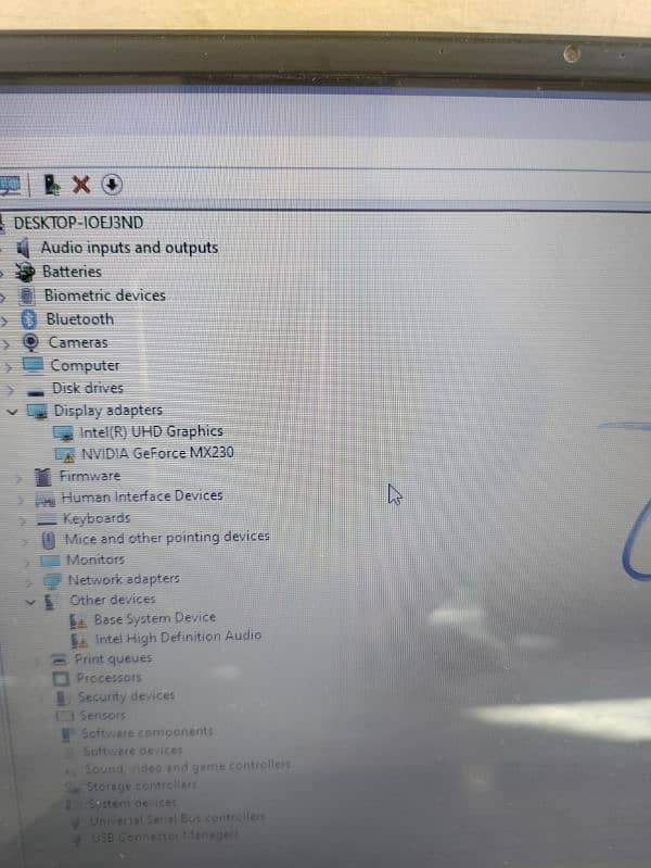 Dell i5-10th 8Gb 256Gb 2Gb Graphics 9/10 Condition 6