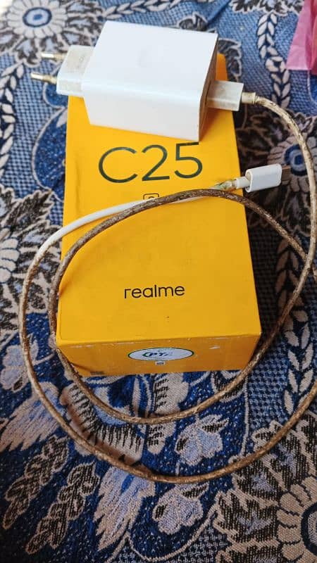 real me C25 one hand use working conditions 9