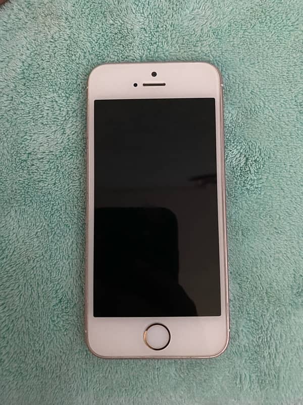 IPhone SE 1st generation pta approved for sale 1