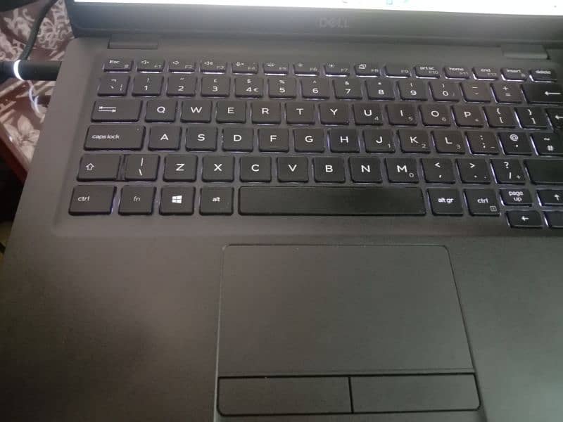 Dell latitude 5300 7