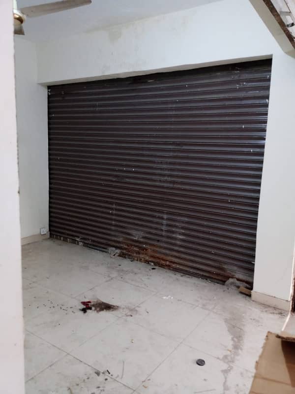 SHOP FOR RENT IN GULSHAN BLK-7 1