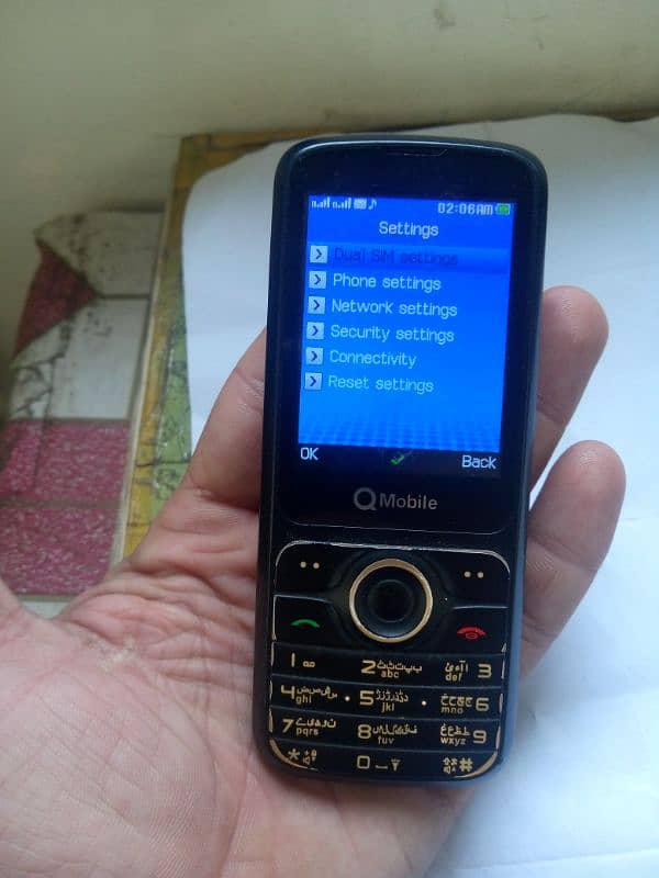 QMobile E2 All ok he 3 Days battery Timing Open FM Radio Dual Sim 7