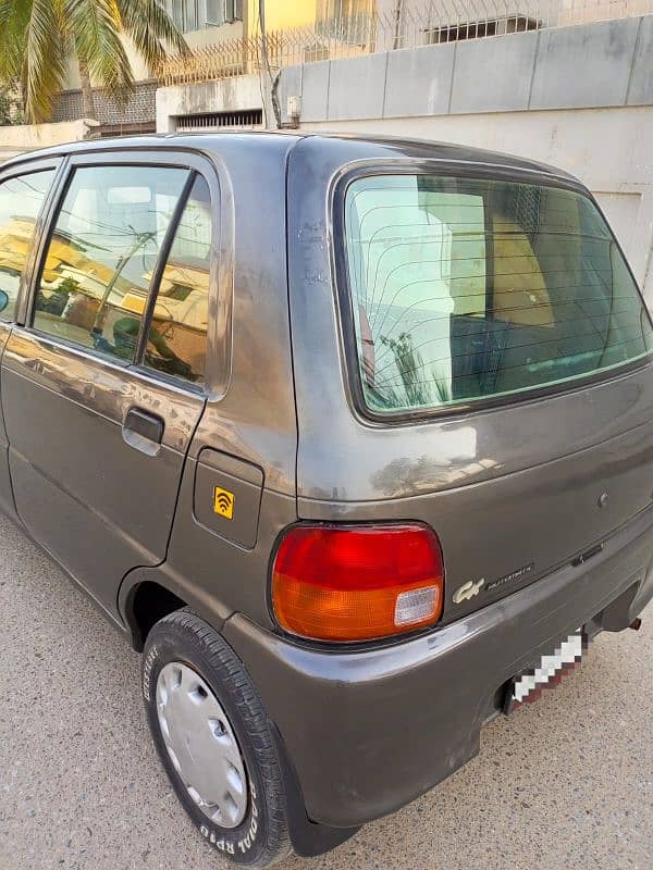 Daihatsu Cuore 2007 13