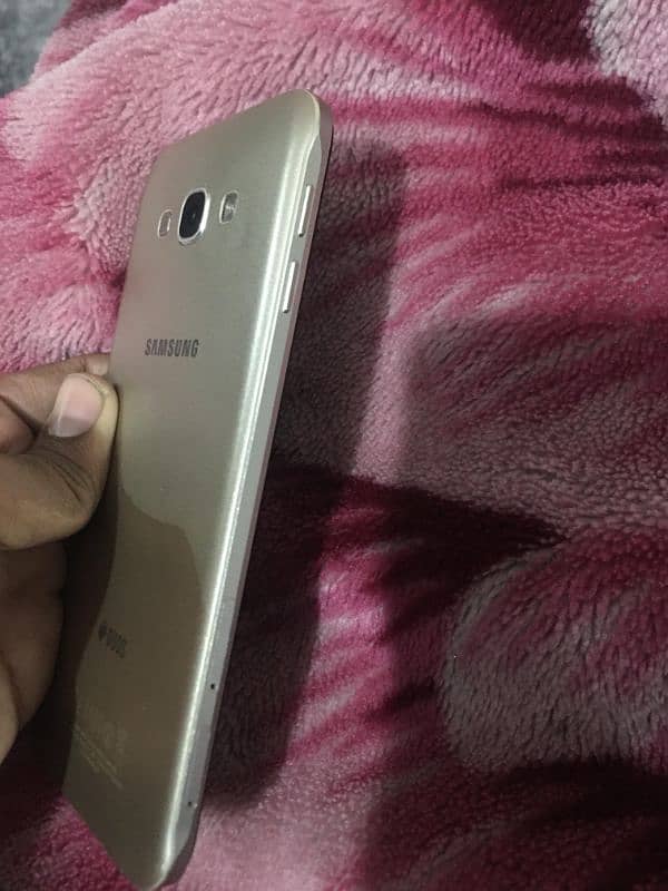 samsung A8 5