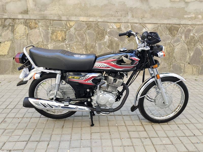 Honda 125, 2024 Model - Golden No 0