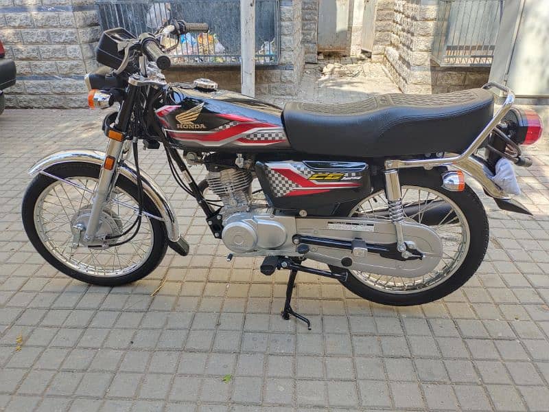 Honda 125, 2024 Model - Golden No 1