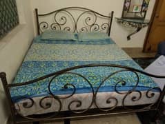 Iron bed with dressing table(matras not included)