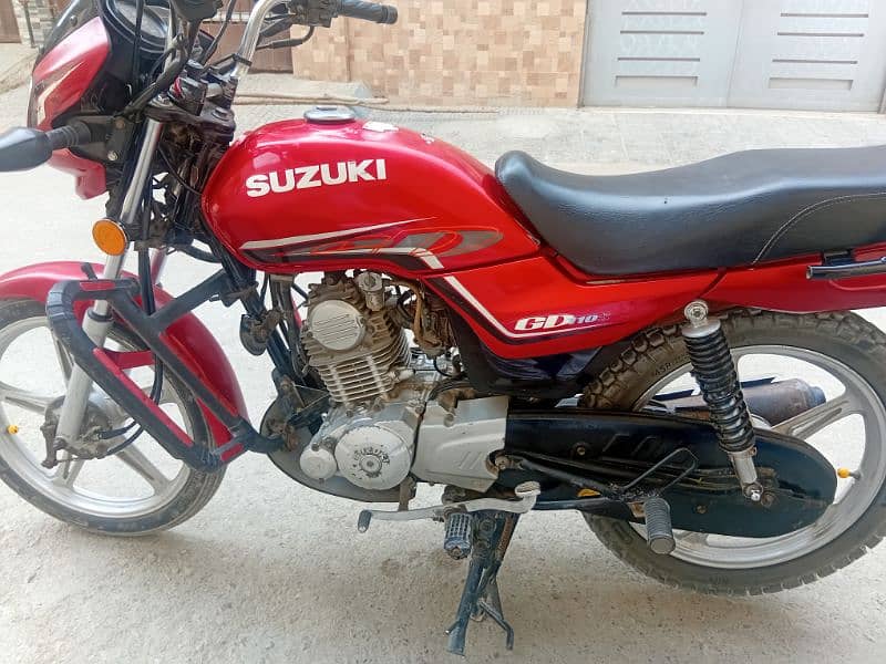 GD 110 Suzuki 2