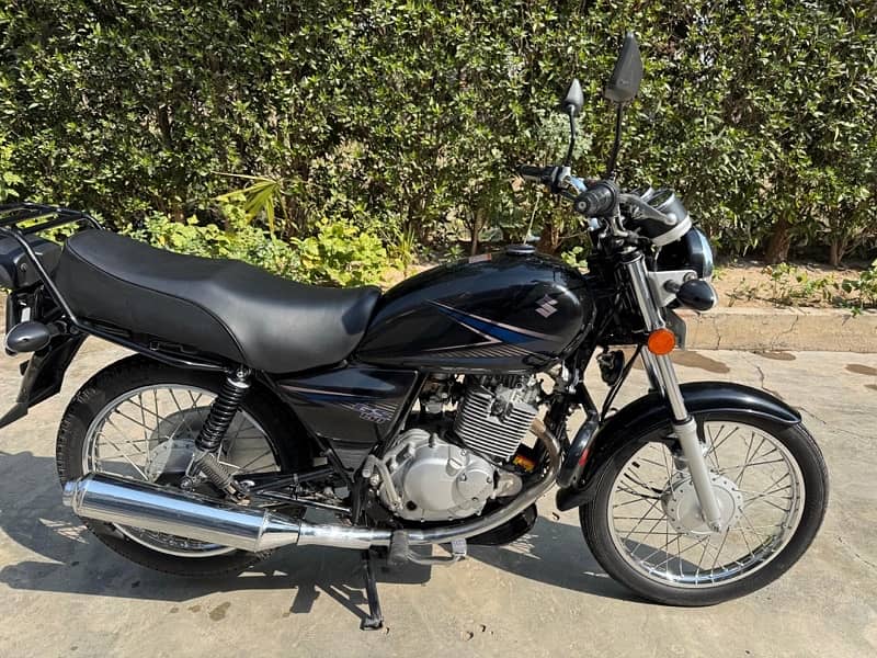 Suzuki GS 150 For Sale 2023 Model 5