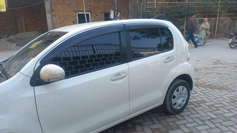 Toyota Passo 2012 8