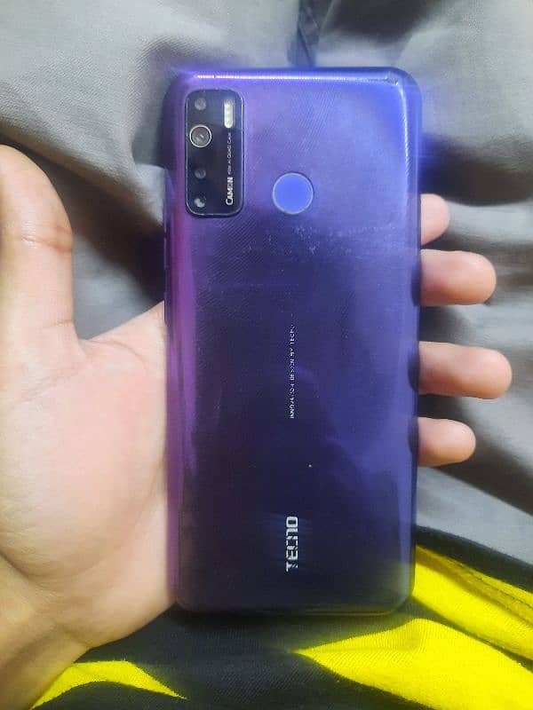 Tecno Camon 15  4/64gb 2